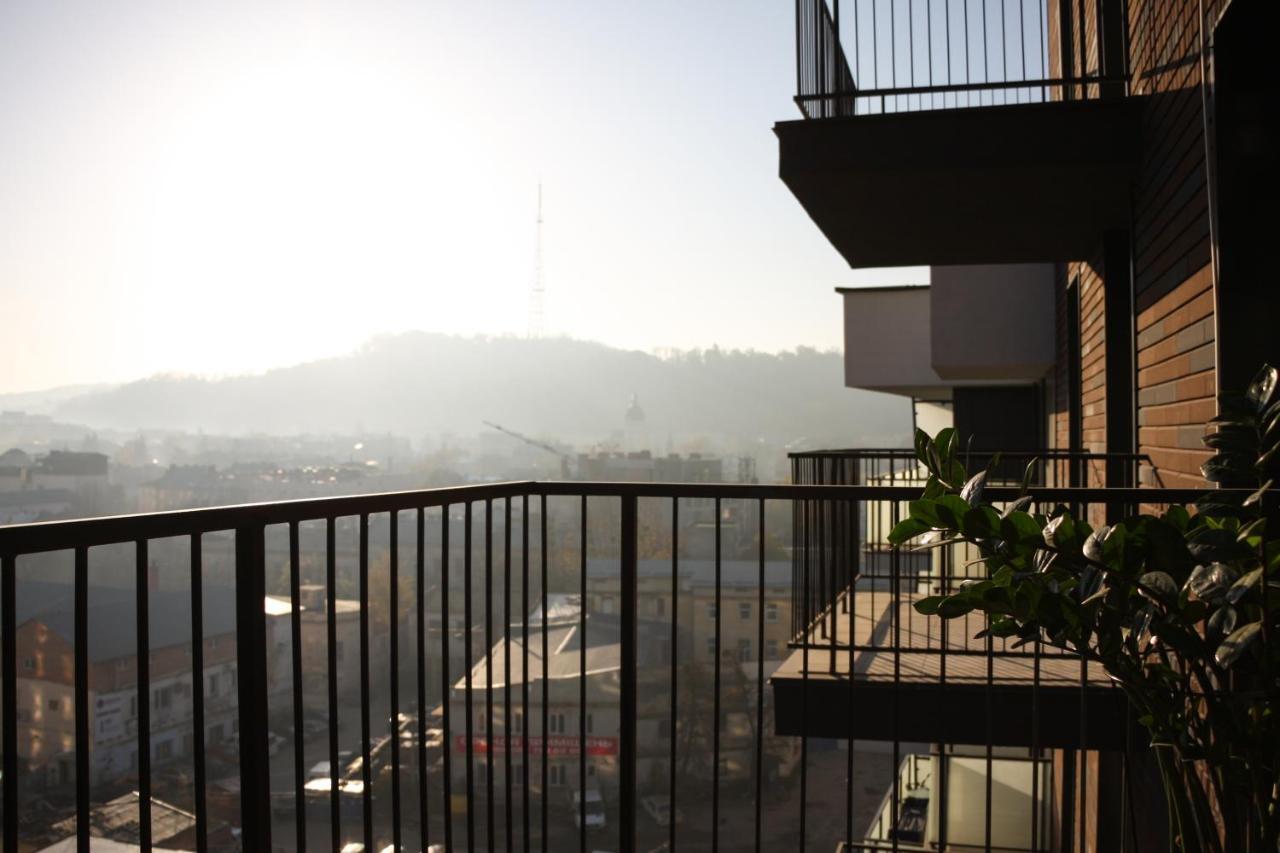 Sky Loft Studio Apartment Leópolis Exterior foto